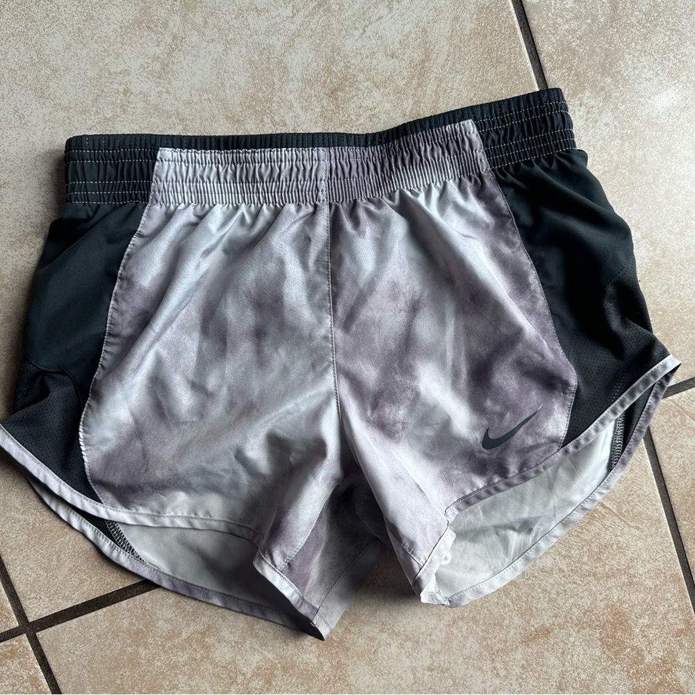Nike Women’s Light Gray Tie-Dye and Black Athletic Shorts